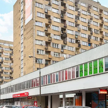 Rondo Onz Red & Yellow Apartament *