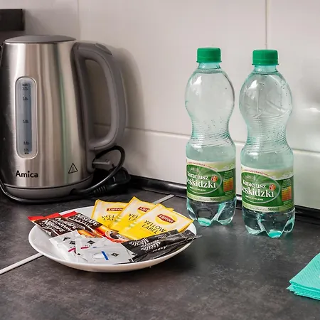 Lejlighed Rondo Onz Red & Yellow Warszawa