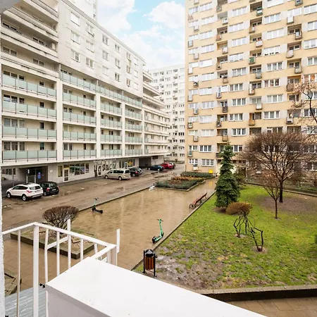 Rondo Onz Red & Yellow Appartement *